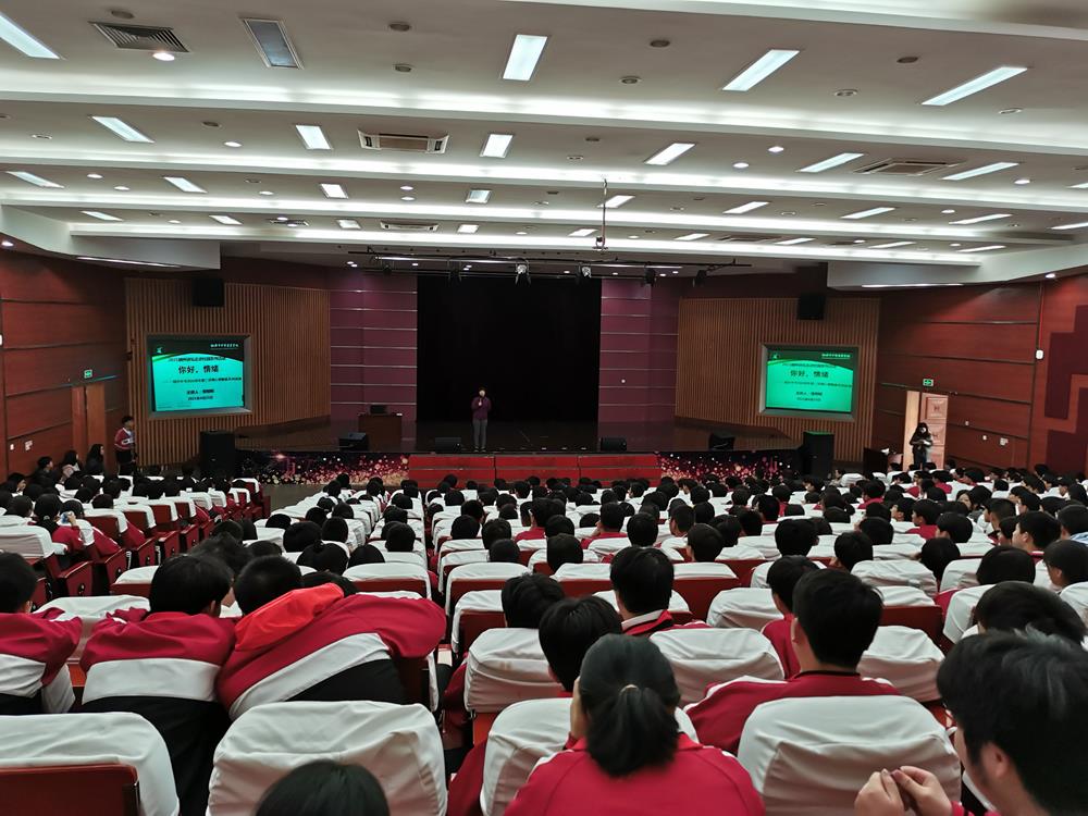 30d660e0cece4753aea8f57ea426b4ac.jpg