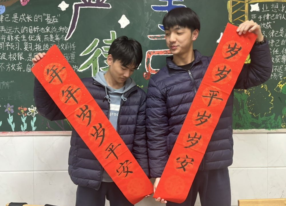 d7f2abfdbf54400d9feea669ab897402.png